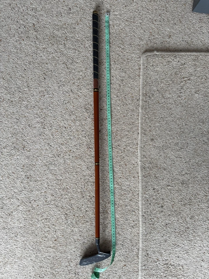 Portable Putter Set - Wooden Putter With Metal Head. Still In Plastic Protection - Image 3 of 4