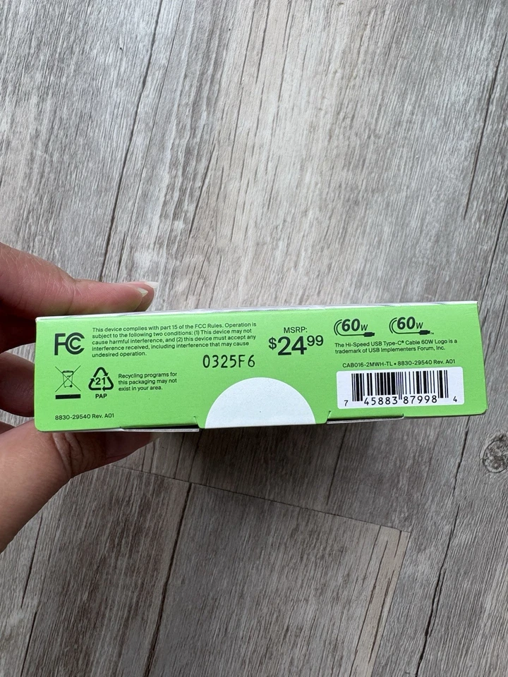 Belkin Boost Charge Braided USB-C to USB-C Cable 6.6 ft / 2M, White - Image 4 of 4