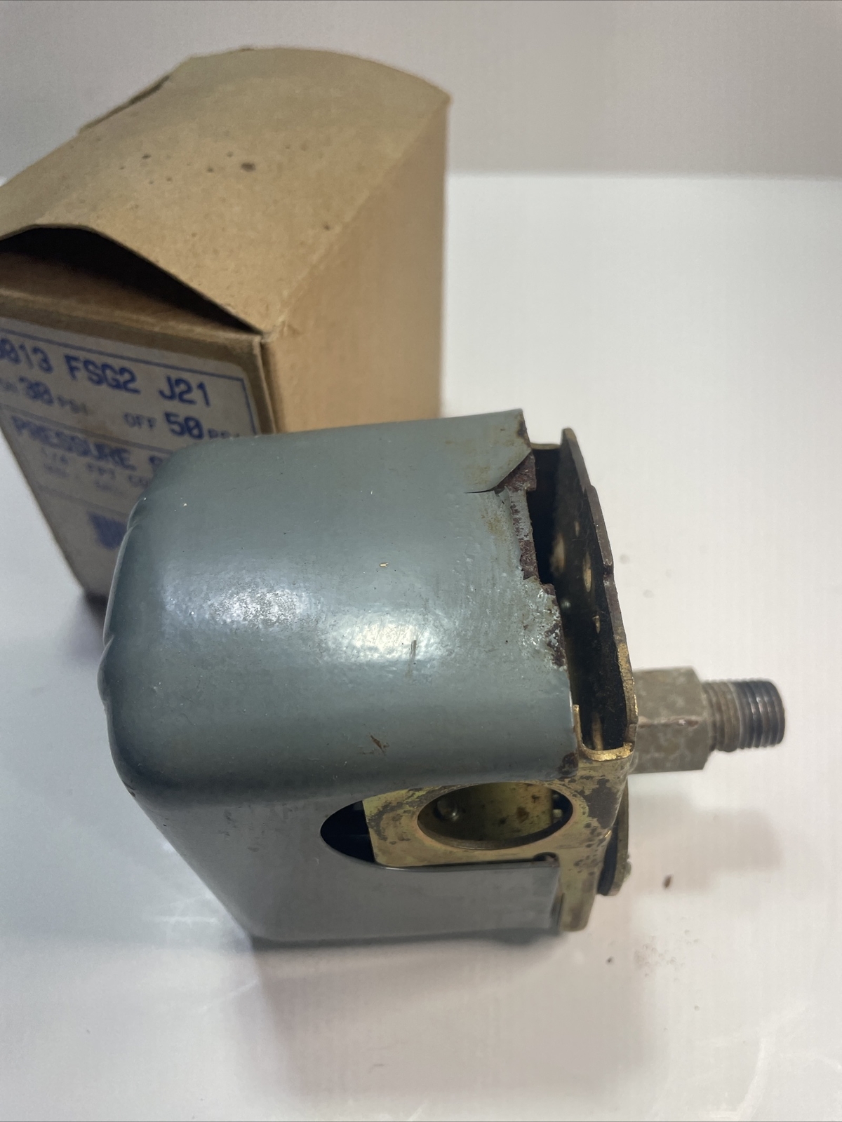 SQUARE D 3050 FSG2 (9013FSG2J21) Water Well Submersible Pump Pressure Switch 755717495341 eBay
