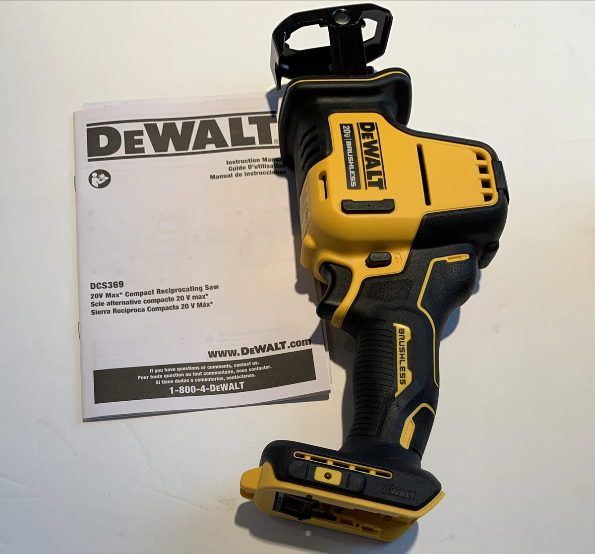 Dewalt atomic 2024 compact reciprocating saw