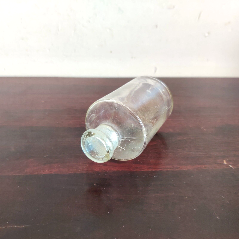Requisae Vintage Alte Klare Glas Parfümflasche Dekorative Sammler Requisite G664 ...