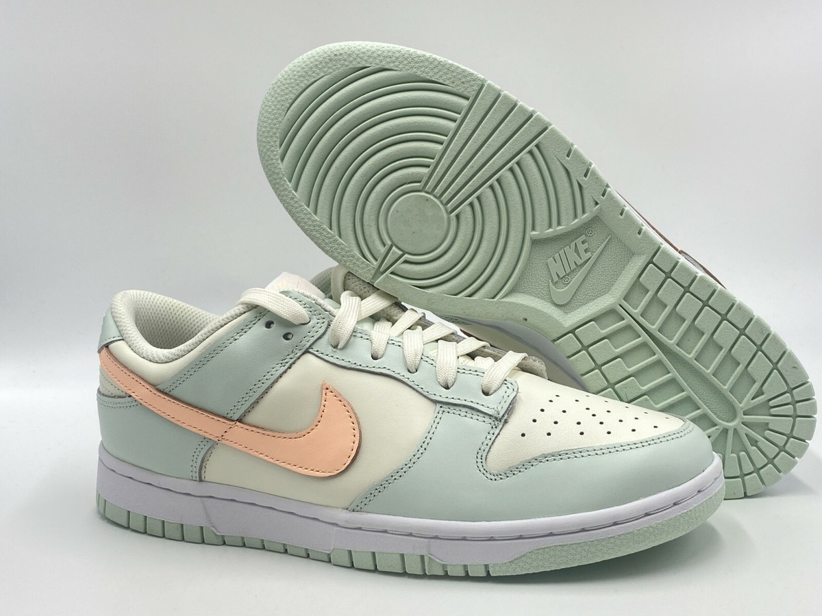 nike crimson tint dunk