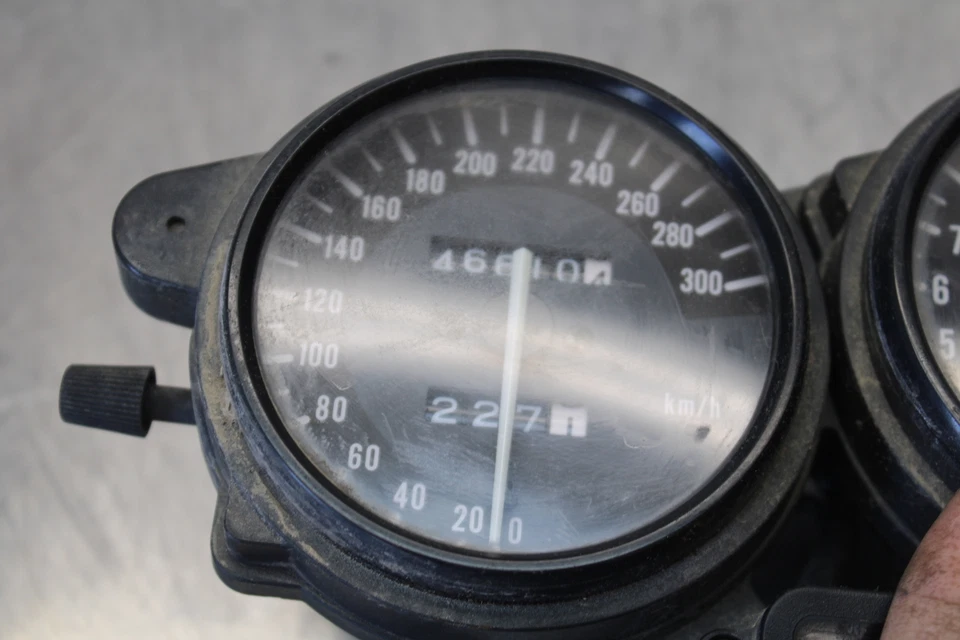 96-07 YAMAHA YZF600R VELOCÍMETRO MEDIDORES RACIMO VELOCÍMETRO TACÓMETRO BB158 Foto 3 de 4