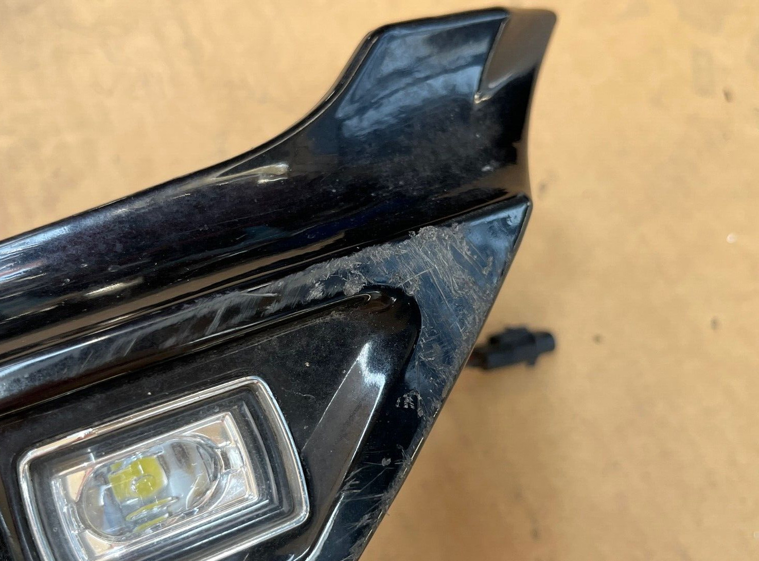 2013-2018 MERCEDES G CLASS G 63 AMG BRABUS RIGHT FRONT LIP SPOILERS WITH LED