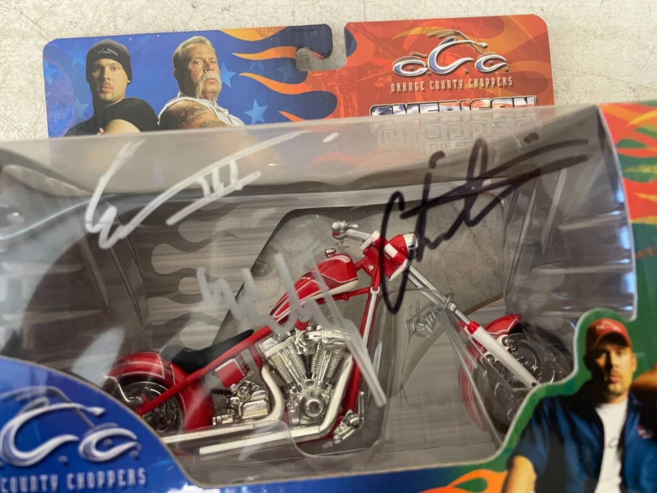 T-Rex Softail #1 American Chopper 1:18 Scale Orange County Motorcycle Signed - Image 4 of 4