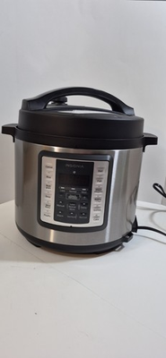 #ad Insignia 6 Qt Multi Function Pressure Cooker Black Silver NS MC60SS9 NEW $43.51