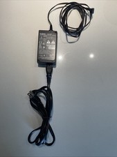 Genuine CANON CA-570 AC Power Adapter Battery Charger Camcorder 8.4V 1.5A