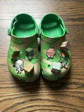 Minecraft Crocs Size 4 3D Game blocks Limited Edition L