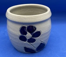 Williamsburg Pottery VA Small Mini Planter Pot Salt Glaze Cobalt Blue Flower 2.5