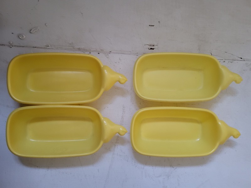 Lot 4 Vintage Dairy Queen Ice Cream Trays Sundae Boats Plastic Banana Split