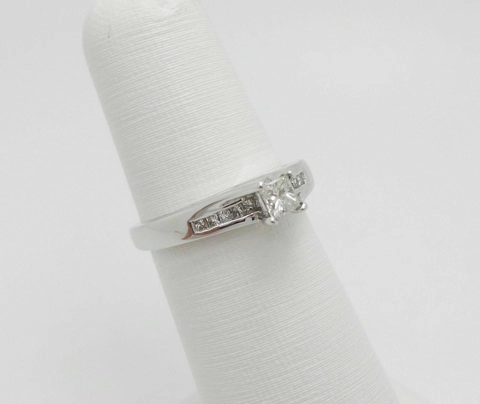 1/2CT NATURAL PRINCESS DIAMOND  ENGAGEMENT WEDDING BRIDAL RING 14K WHITE GOLD - Image 3 of 4