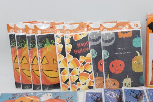 Lot of 62 Total Halloween Panoramic Pop Up Greeting Cards/Regular/Treat Bags NEW - Picture 2 of 17