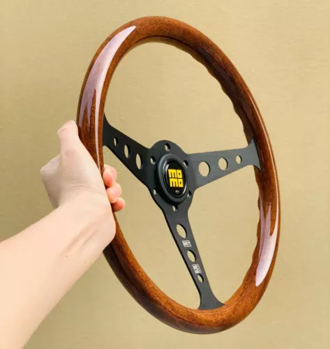 MOMO Heritage Indy Black Woodgrain Mahogany Wood Steering Wheel 350mm - Picture 5 of 8