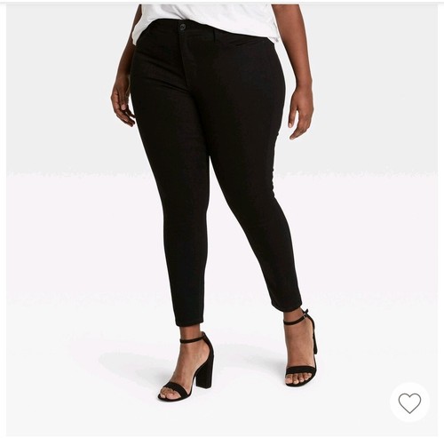 26W Plus Size Black Skinny Jeans 