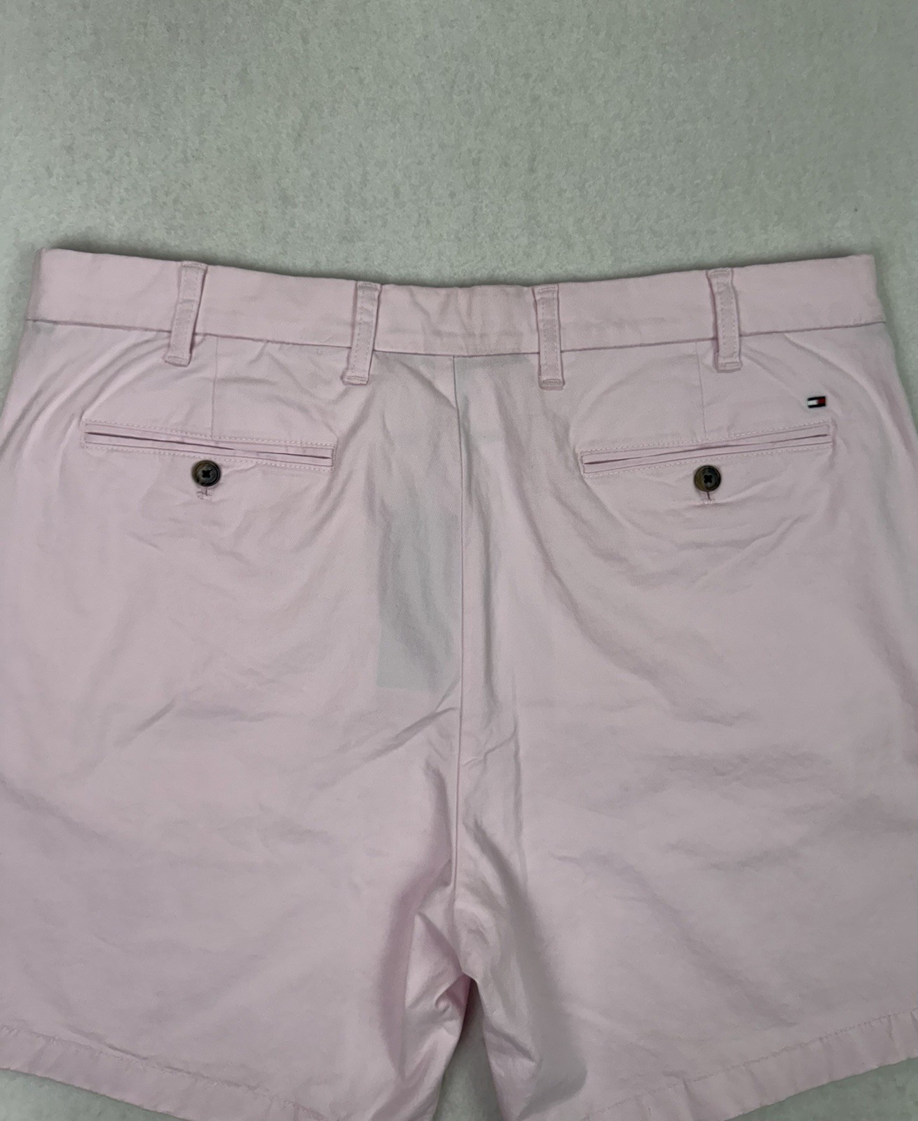 Tommy Hilfiger 7" Inseam Pink Stretch Chino Shorts Men's Size 38 thumbnail 13