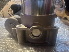 Fuel Injection For Porsche 911 Boxster Cayenne Cayman 95560506200 Throttle Body