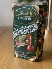 Lindt Lindor Assorted Chocolate Truffles with Pistachio Limited Edition 337g