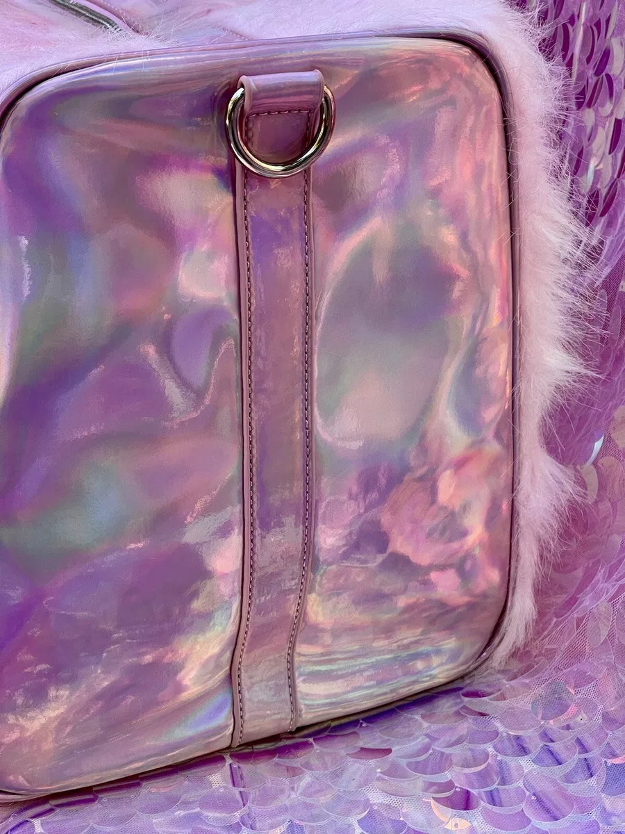 Current Mood Holographic Mushroom Faux Fur Weekender Bag – Dolls Kill