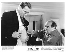 Junior 1994 Set of 5 BW 8x10 Glossy Photos Arnold Schwarzenegger Danny DeVito
