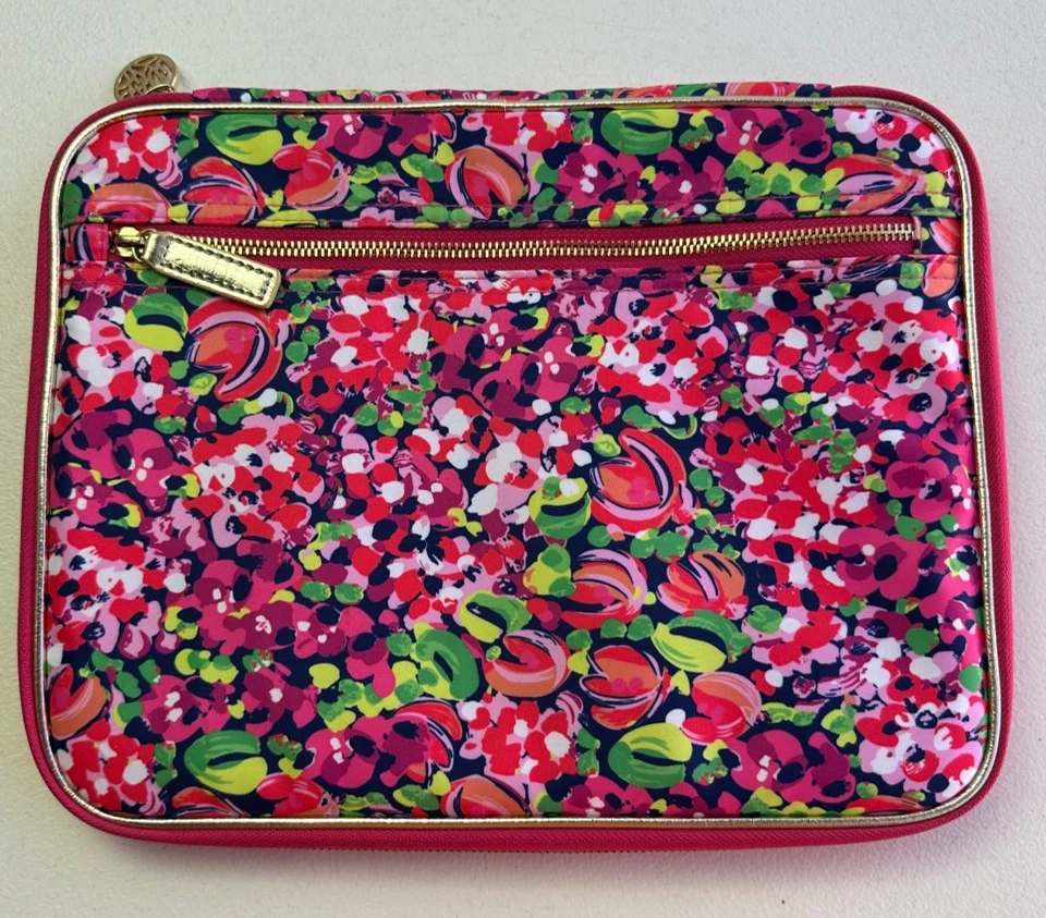 Estojo fólio com zíper Lilly Pulitzer destaque no portfólio de bolsos de confete WIld - Imagem 2 de 4