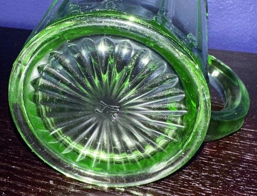 Vintage Hazel Atlas Depression Glass Ribbon Vaseline Small Green Pitcher 1930s - Picture 6 of 12