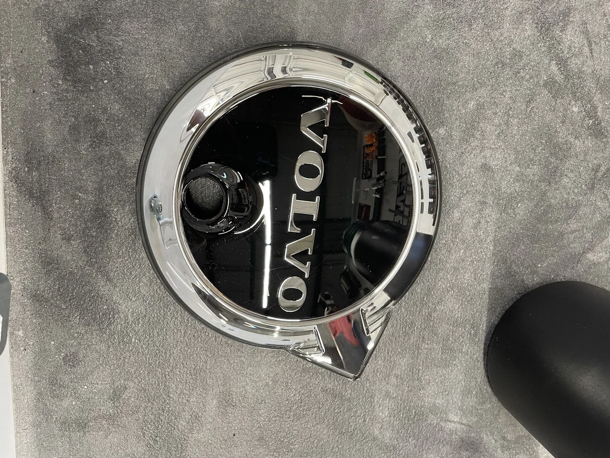 2021-22 Volvo S90 Emblem 32337964 | eBay