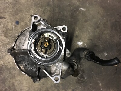 Audi A6 4B 2.5TDI 120KW Motorkennbuchstaben BDG Vakuumpumpe Unterdruckpumpe