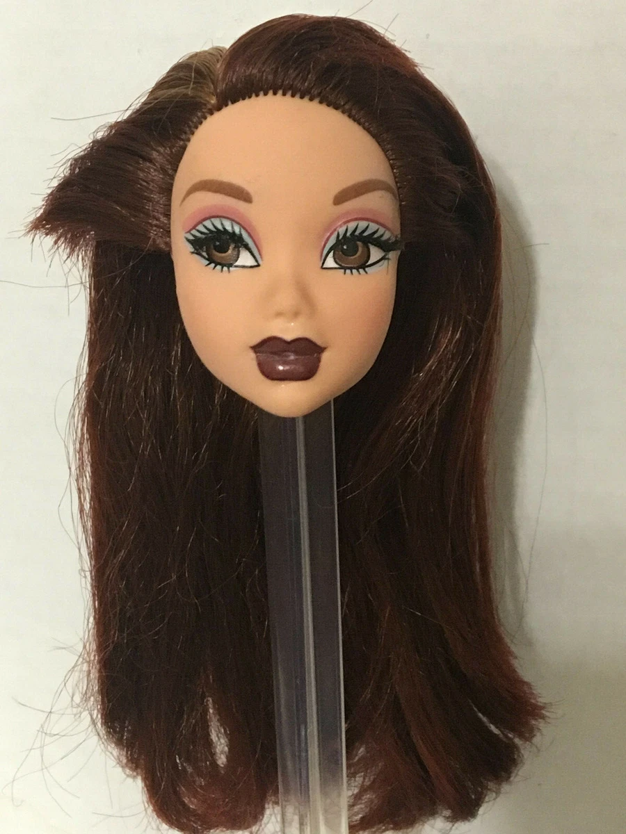 Chelsea shop bratz doll