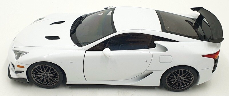 LFAミニカー インゴット Pre-Order) 1/64 DCT 98 Lexus LFA Grey LHD – Network Shuttle