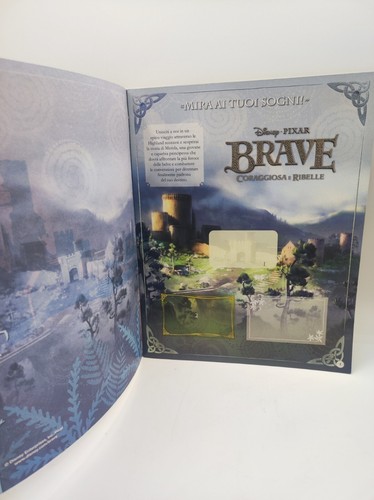 BRAVE CORAGGIOSA e RIBELLE ALBUM FIGURINE VUOTO PANINI 2012 - Foto 2 di 4