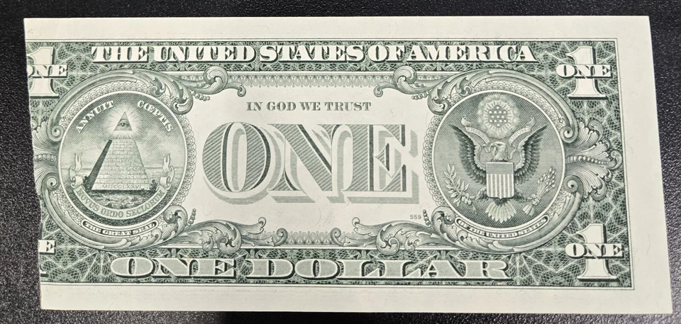 $1 Dollar Bill 1988A Cutting Error W / Broken Lader 57483726 UNCIRCULATED CRISP - Image 4 of 4