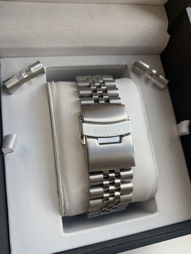 SEIKO 22mm jubilee stainless steel Strap /Bracelet With curved lug ends BARGAIN! - Picture 6 of 12