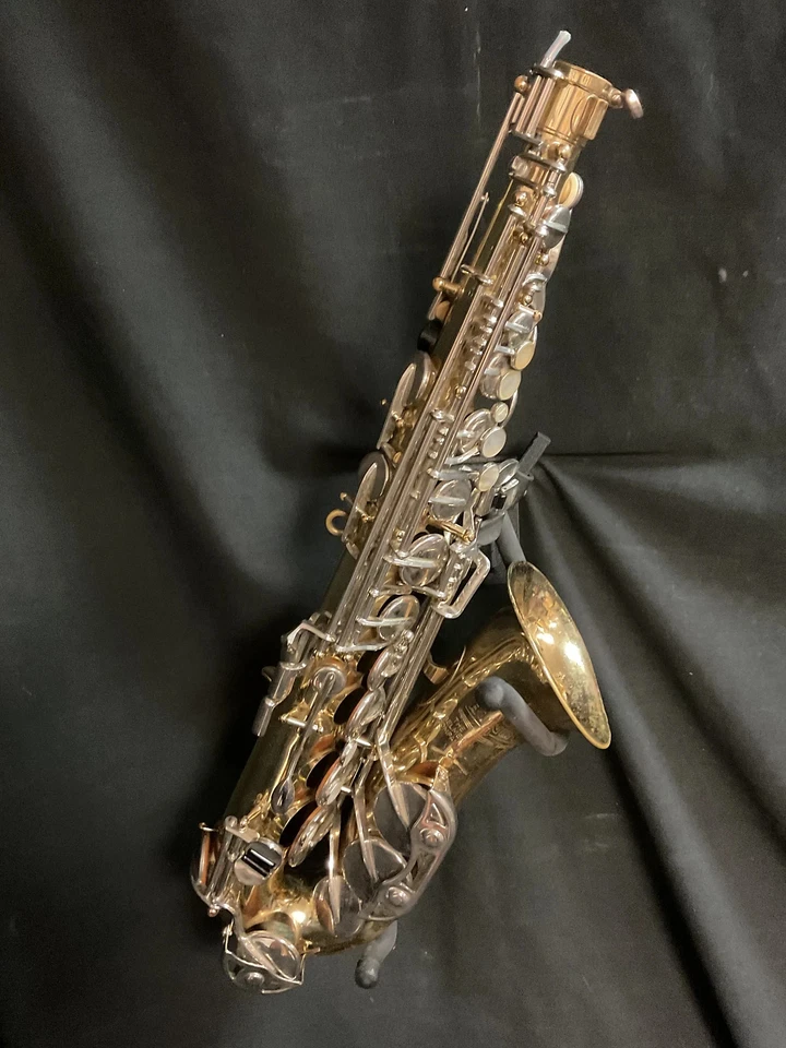Bundy II Alto Saxophone serial1148290 no neck - Lacquer - Image 2 of 4