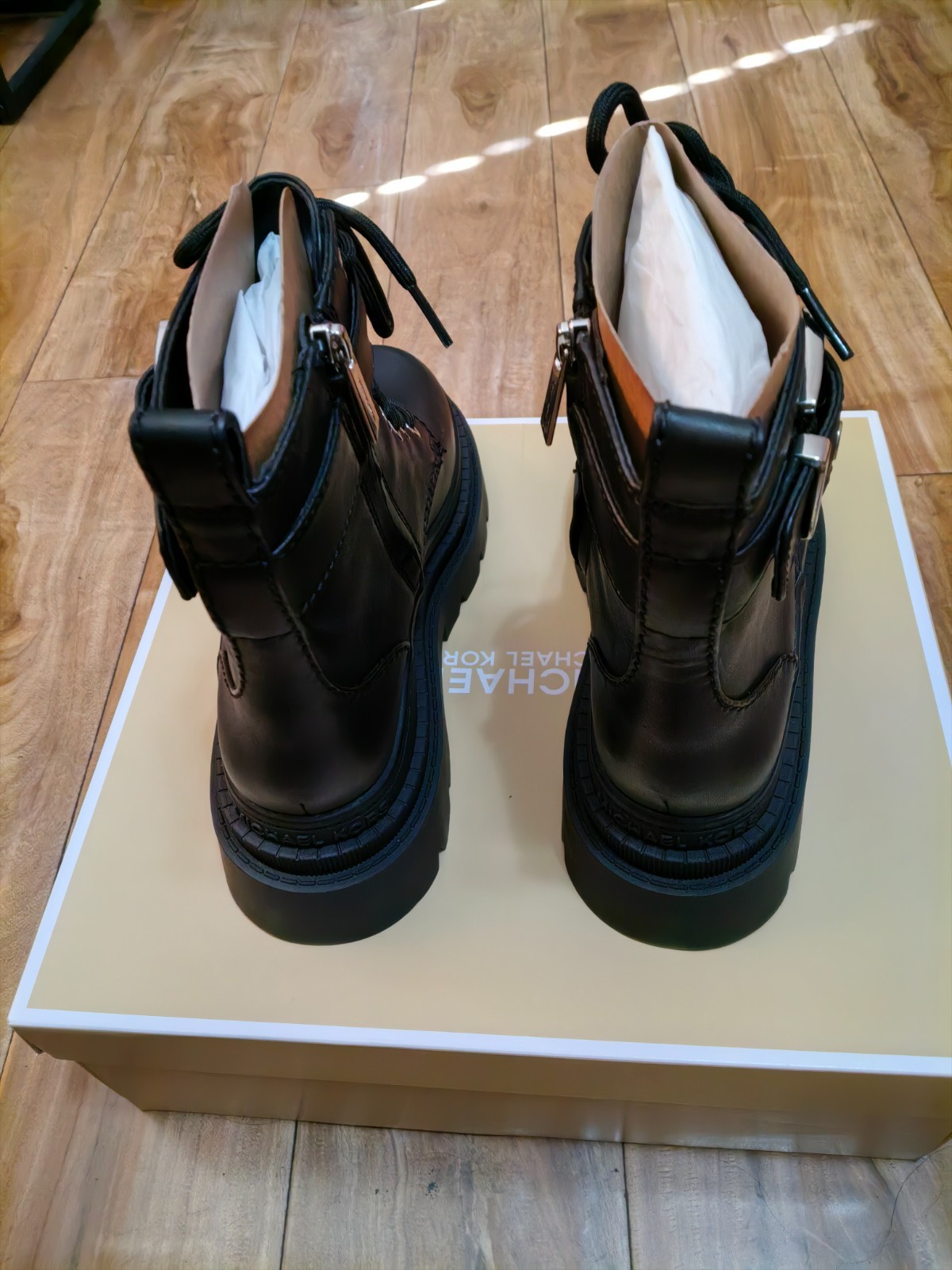 Michael Kors Colby Real Leather Combat Black Boots Women Size 7 thumbnail 4