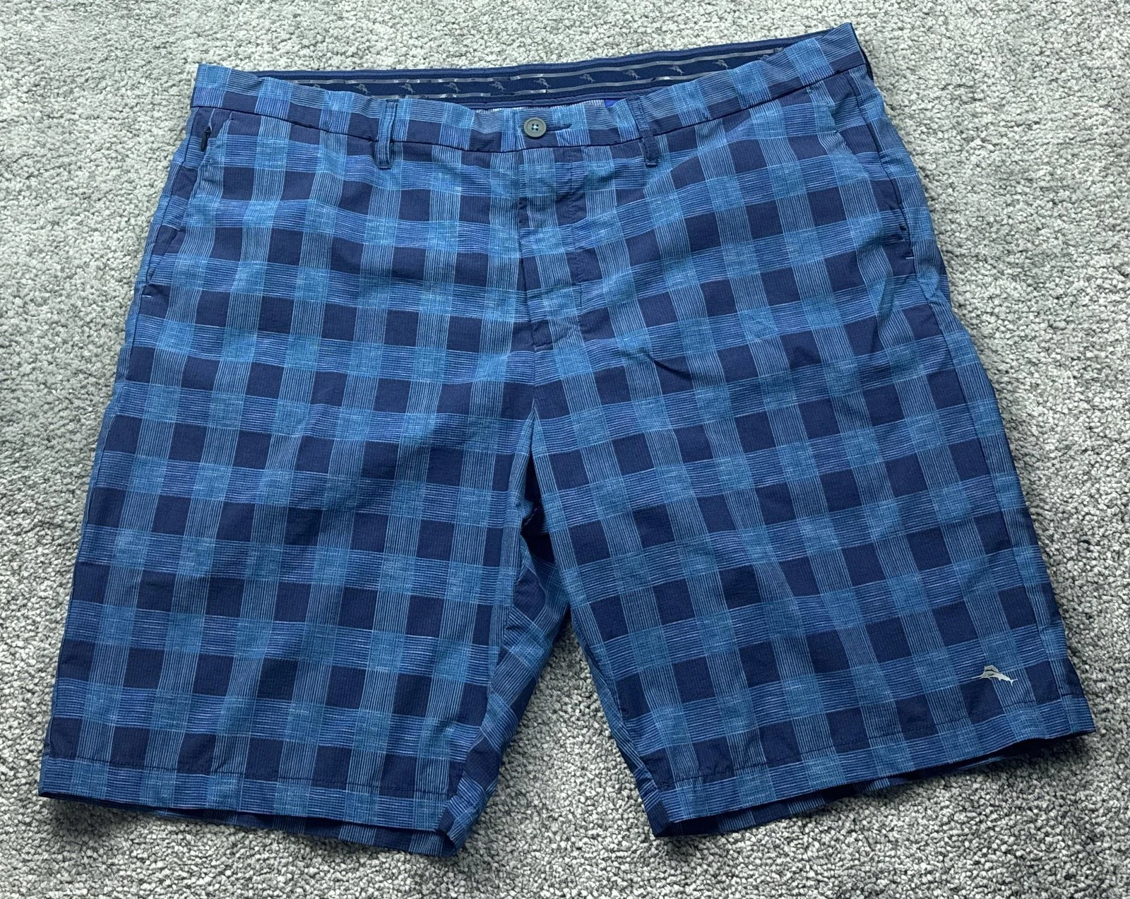 Tommy Bahama Shorts Mens 42 Blue Bermuda Cotton Microfiber Plaid 10 Inseam