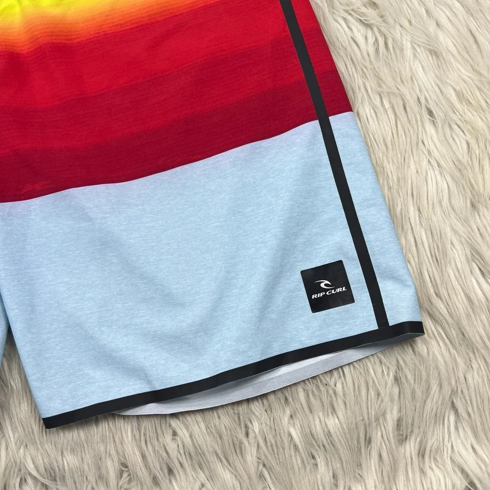 Rip Curl Men's 30 31 Striped Colorblock Surf Grip Waist Board Shorts Trunks Swim - Image 2 of 4