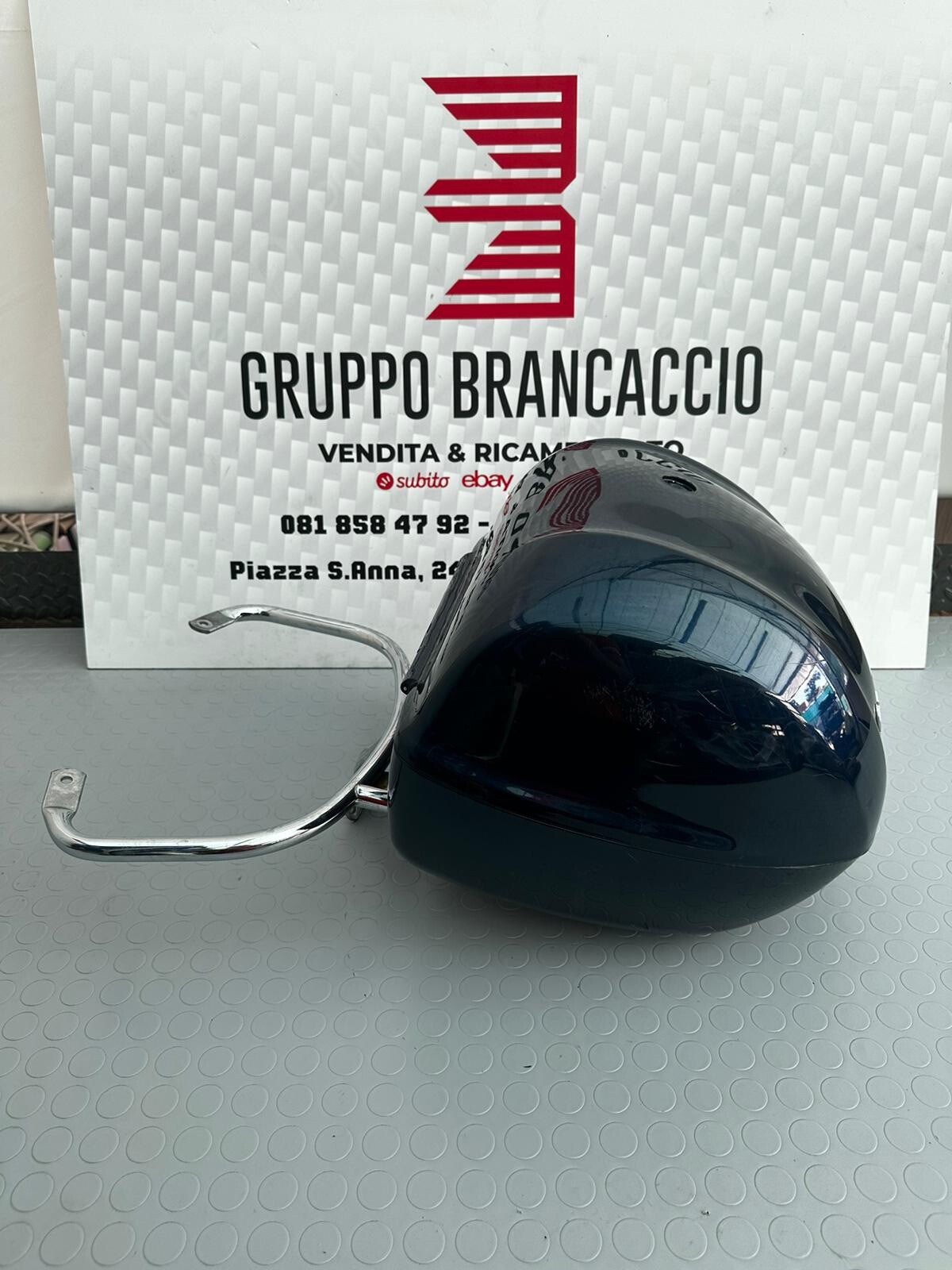 Foto 4 di 8