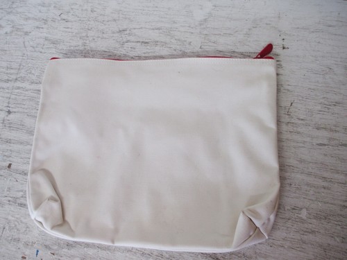 Thirty One Merry and Bright Zipper Pouch Storage Bag Christmas - Picture 2 of 4