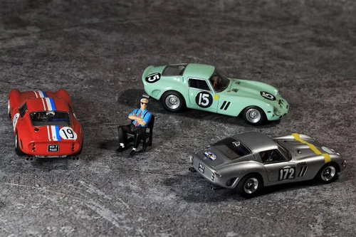 JEC 1:64 Scale Ferrari 250 GTO 15# Resin Car Model Toy W Figure Limited 699pcs - Picture 10 of 11