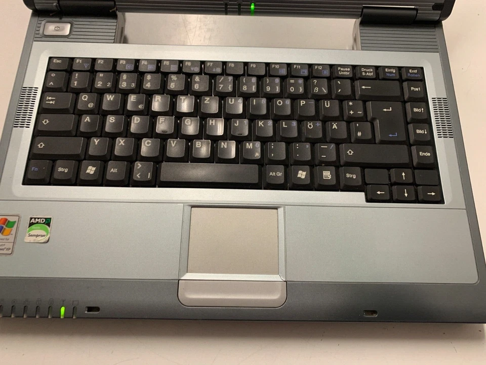 Medion Notebook MD97400 MAM2150 / Laptop - Bild 2 von 4