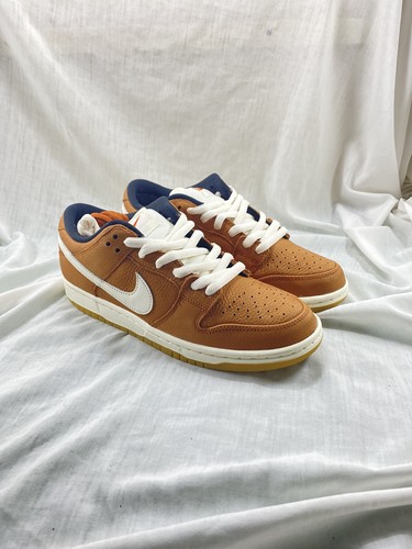 dark russet dunks low