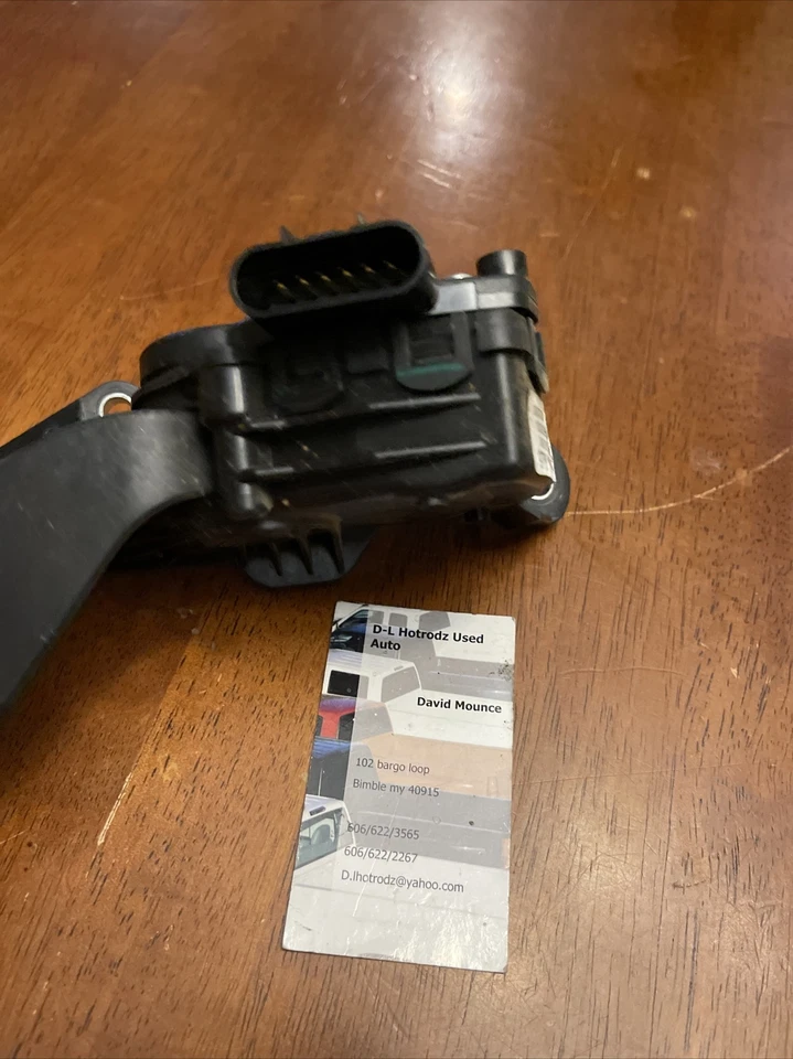 2011-2019 CHEVROLET SILVERADO АКСЕЛЕРАТОР ПЕДАЛЬ ГАЗА ДАТЧИК ПОЛОЖЕНИЯ 23362231 OEM - Изображение 3 из 4