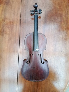 Sehr alte Violine 4/4 laut Zettel Julius A. Hubicka zur Restauration (Nr. 7)