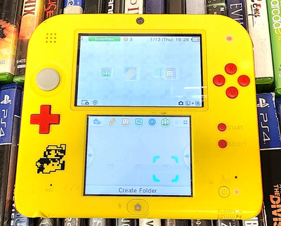 Nintendo 2DS Super Mario Maker with Charger - Yellow/Red - Working