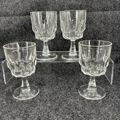 Arcoroc France Artic Wine Glasses 5 Inch Lot of 4 Clear Faceted Stemmed
