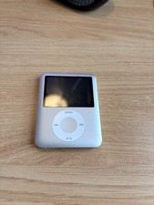 Apple iPod nano 3rd Generation 8GB USB MP3 Player - Silver