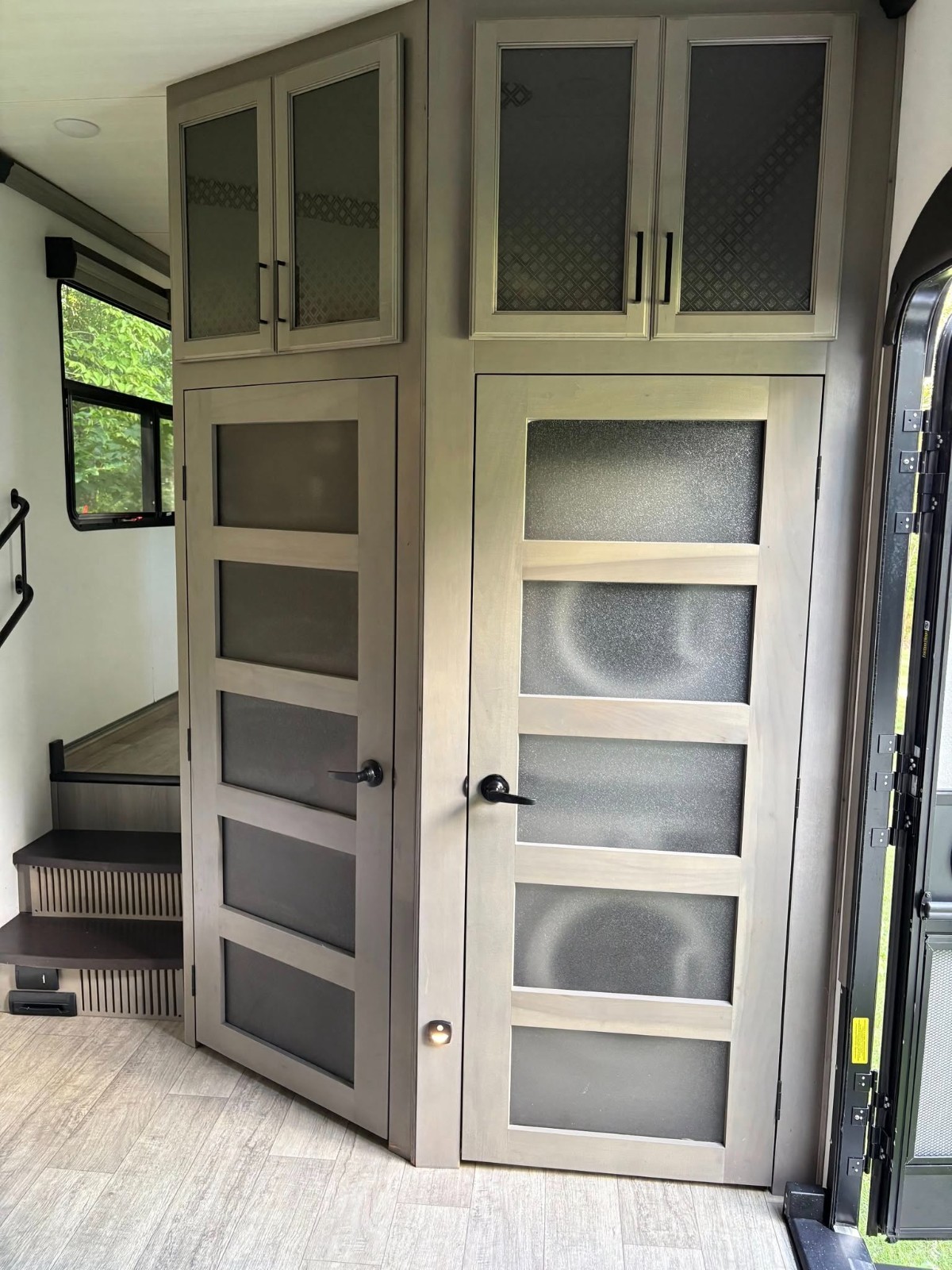 2022 Keystone Montana 5th Wheel RV - Currently Owned by Dog the Bounty Hunter