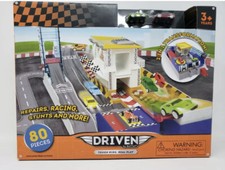 DRIVEN – Collapsible Playset with Tracks and Toy Cars – 2 in 1 Race Track - 80pc