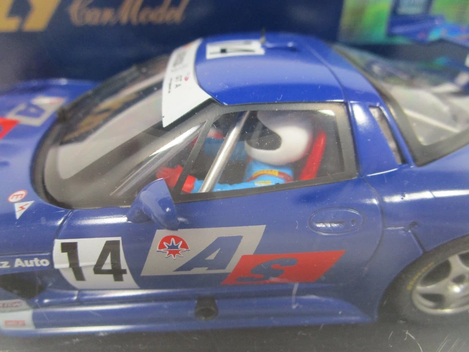 ЛЕТАЮЩИЙ АВТОМОБИЛЬ МОДЕЛЬ 1/32 2002 CHEVY CORVETTE C5R ТРАССОВАЯ АВТОМОДЕЛЬ Б/У *ЧИТАТЬ* БЕЗ ВНЕШНЕЙ КОРОБКИ - Изображение 3 из 4