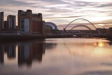 NEWCASTLE QUAYSIDE SUNSET, NORTH EAST, UK - 30" x 20" CANVAS - CITYSCAPES